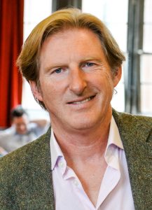 Adrian Dunbar är DI Alex Ridley