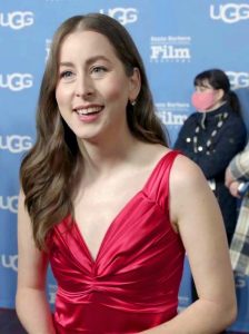 Alana Haim som Alana Kane