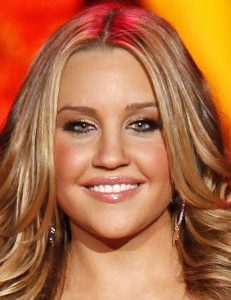 Amanda Bynes är Viola i She's the Man