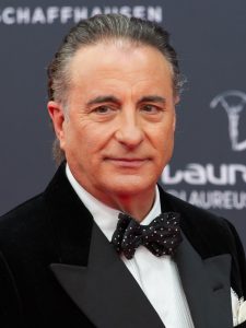 Andy Garcia som Terry Benedict