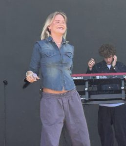 Annika som Klara