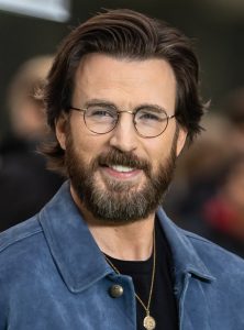 Chris Evans som Steve Rogers / Captain America