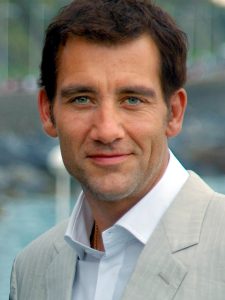 Clive Owen som Clay Verris