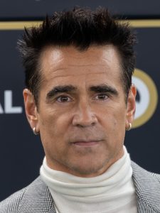 Colin Farrell är James Clayton i Uppdraget