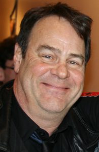 Dan Aykroyd är Louis Winthorpe III i Ombytta roller