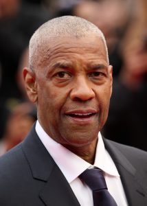 Denzel Washington är Coach Herman Boone i Remember the Titans