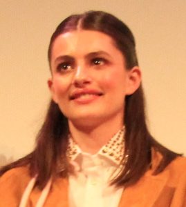 Diana Silvers som Lily Kemp