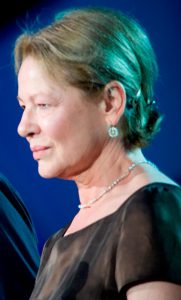 Dianne Wiest som Jane Grierson