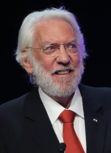 Donald Sutherland – Moonfall