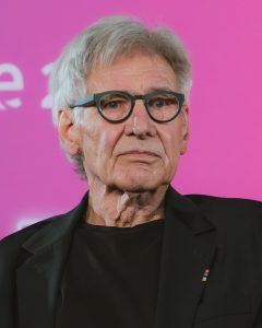 Harrison Ford är Indiana Jones i Indiana Jones and the Dial of Destiny