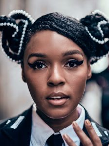 Janelle Monáe som Andi Brand