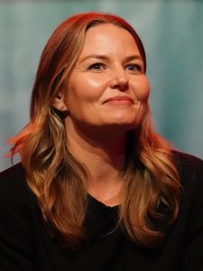Jennifer Morrison är Emma Swan i Once Upon a Time