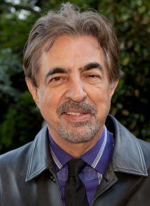 Joe Mantegna som David Rossi