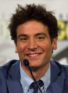 Josh Radnor är Ted Mosby i How I Met Your Mother