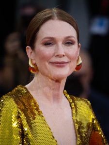 Julianne Moore som Laura Brown