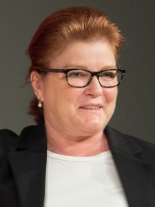 Kate Mulgrew som Galina ”Red” Reznikov