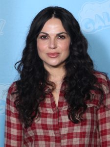 Lana Parrilla som Regina Mills / Evil Queen