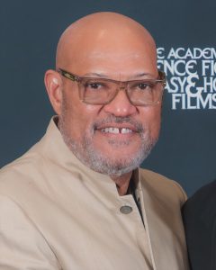 Laurence Fishburne som Russell Stevens Jr. / John Hull