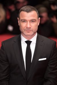 Liev Schreiber som Tag Winbury