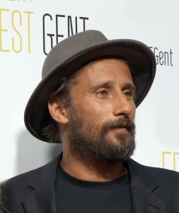 Matthias Schoenaerts som Vanya Egorov