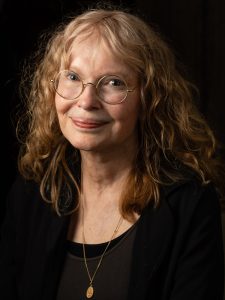 Mia Farrow som Phyllis