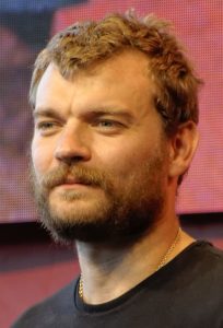 Pilou Asbæk – Invasionen av Danmark