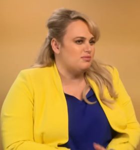 Rebel Wilson som Becky Archer