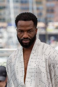 Ṣọpẹ́ Dìrísù som Jeremy Malcolm