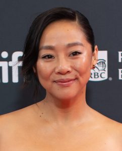 Stephanie Hsu som Joy Wang / Jobu Tupaki