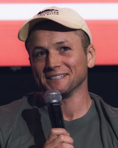 Taron Egerton som Elton John