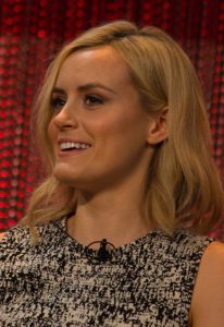 Taylor Schilling är Piper Chapman i Orange Is the New Black