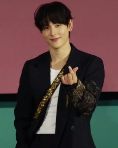 Yim Si-wan som Lee Myung-gi / Player 333