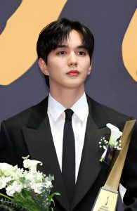 Yoo Seung-ho som Kang Hyung-joon