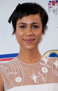 Zawe Ashton som Julia Thistlewaite